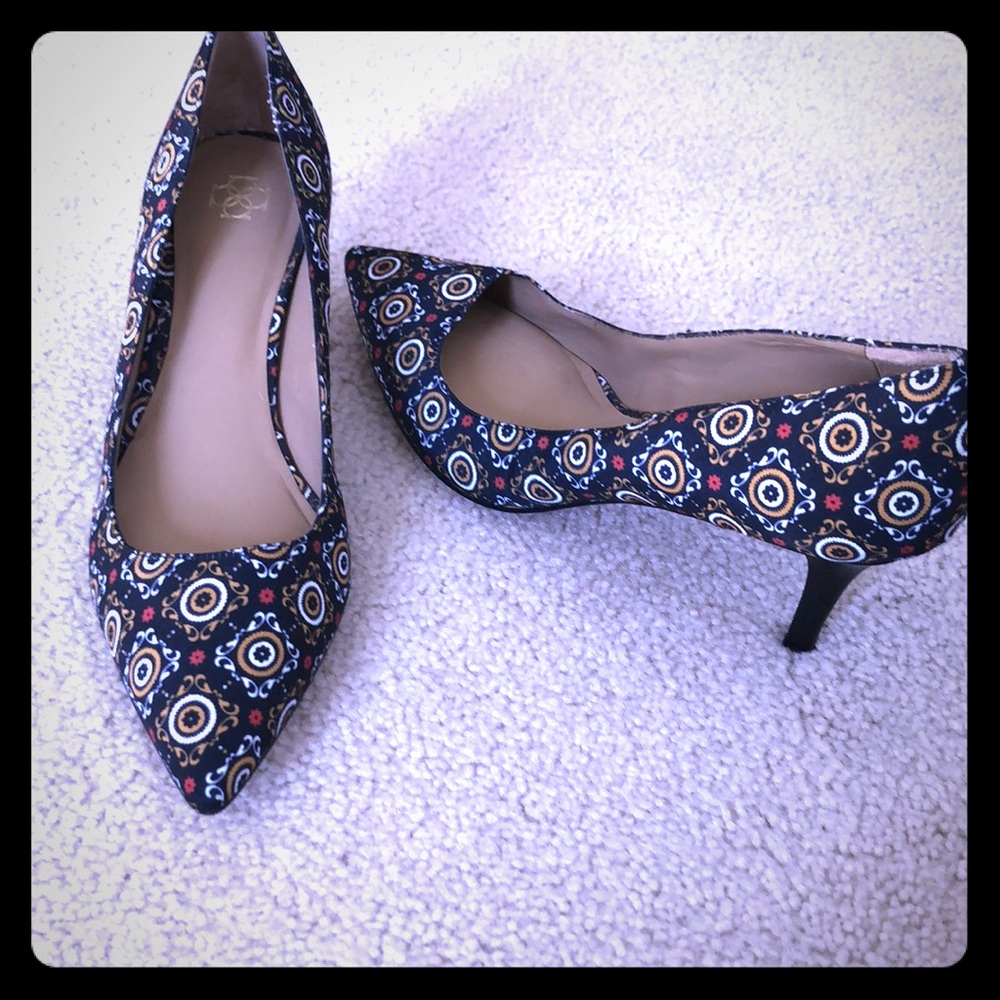 Adorable Anne Taylor pumps size 7.5 M